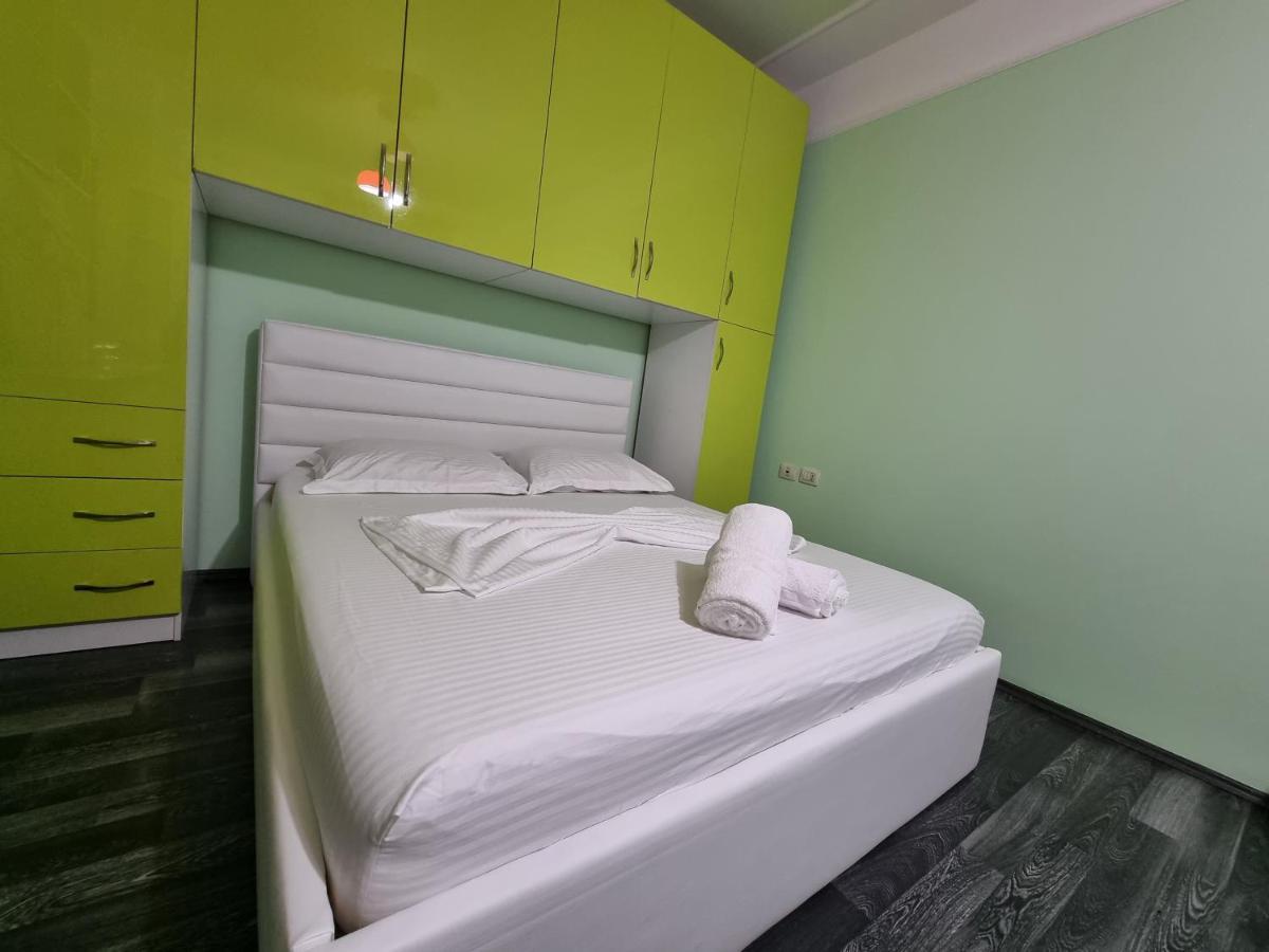 Moonshine Apartament Tirana Bagian luar foto