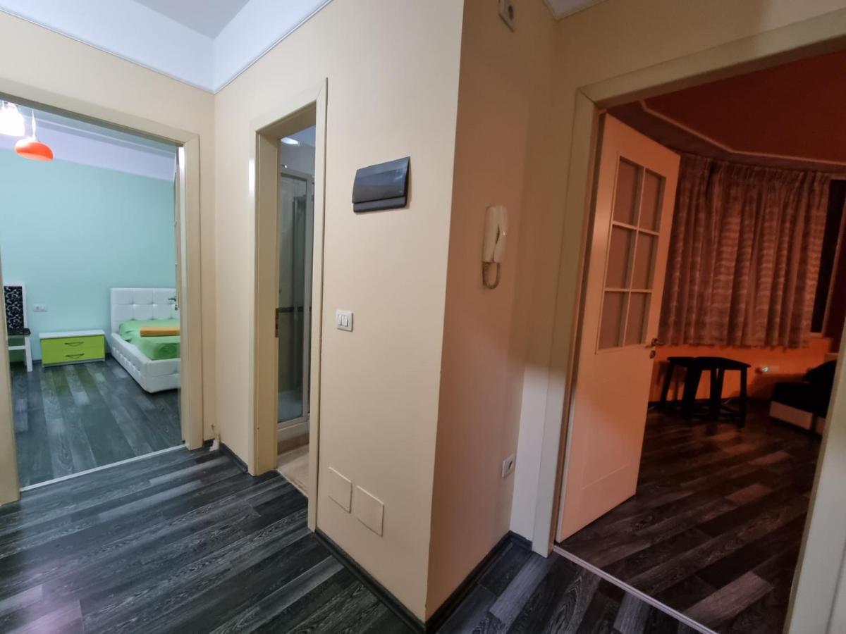 Moonshine Apartament Tirana Bagian luar foto
